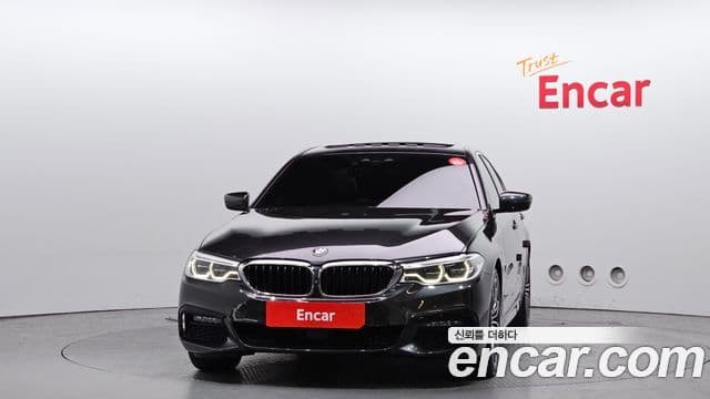 BMW 5 Series (G30) 3