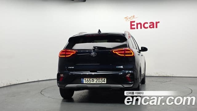 Kia The New Niro 4