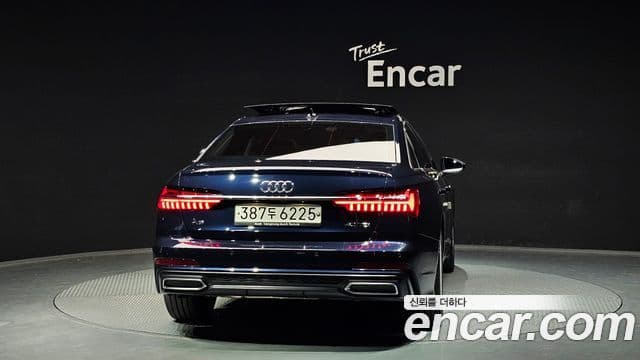 Audi A6 (C8) 4