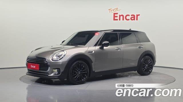 MINI Cooper Clubman 1