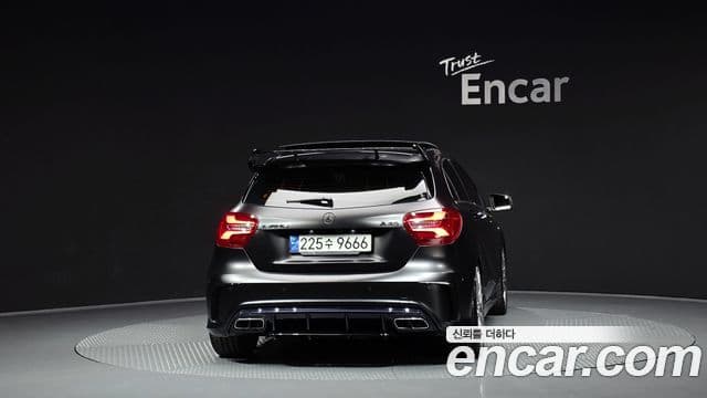 Mercedes-Benz A-Class W176 3