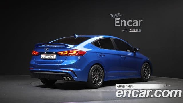 Hyundai Avante AD 2