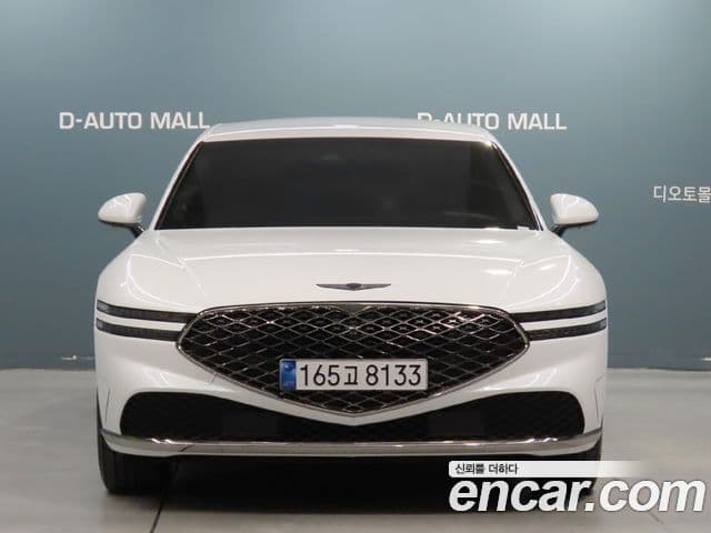 Genesis G90 (RS4) 3