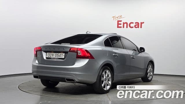 Volvo S60 2