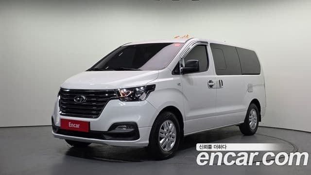 Hyundai The New Grand Starex
