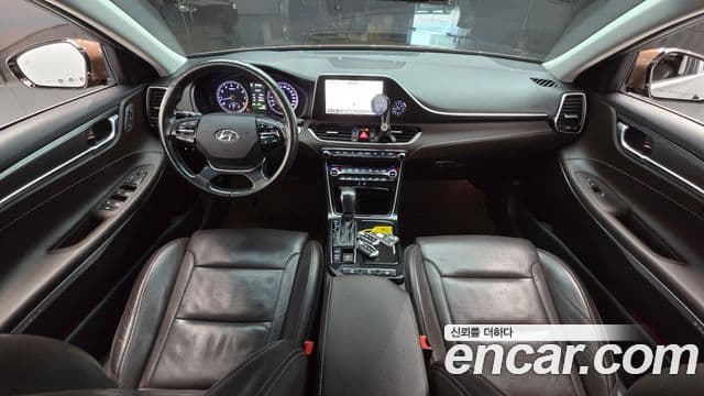Hyundai Grandeur IG 4