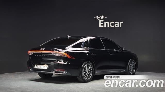 Hyundai The New Grandeur IG 2