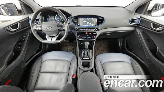 Hyundai Ioniq Hybrid 4