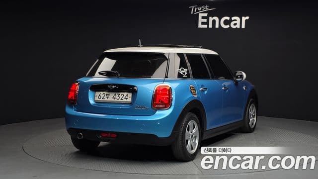 MINI Cooper D 2