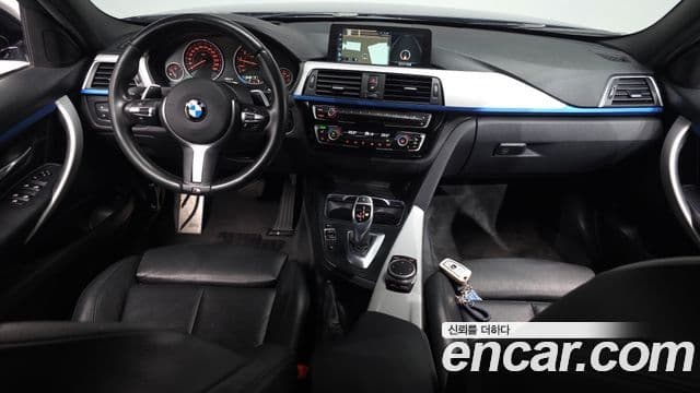 BMW 3 Series (F30) 4