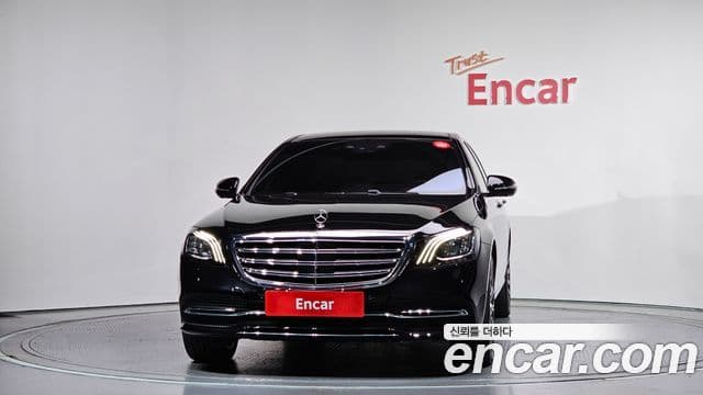 Mercedes-Benz S-Class W222 3