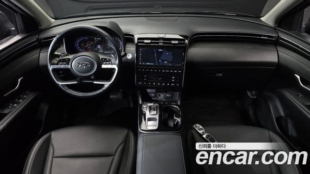 Hyundai Tucson (NX4) 4