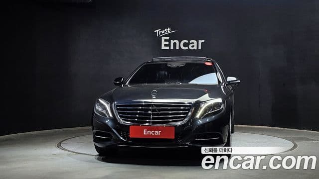 Mercedes-Benz S-Class W222 3
