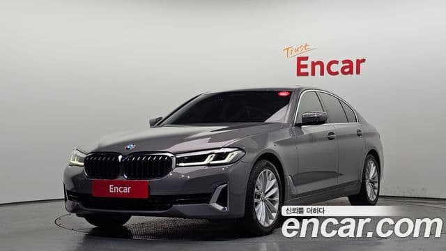 BMW 5 Series (G30)