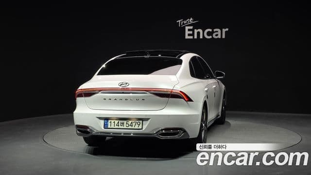 Hyundai The New Grandeur IG 4