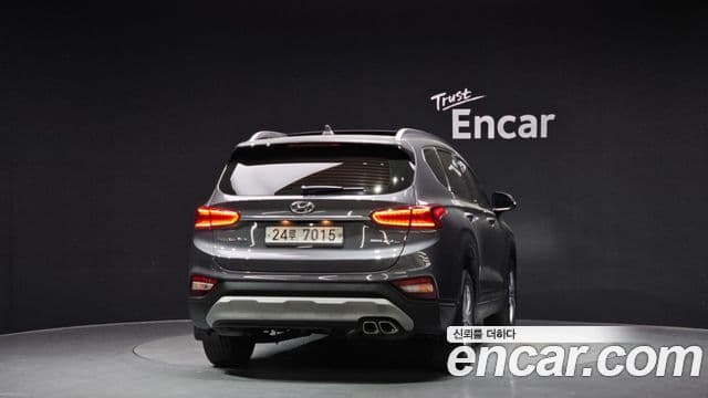 Hyundai Santa Fe TM 3