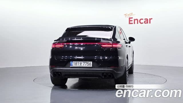 Porsche Cayenne (PO536) 4