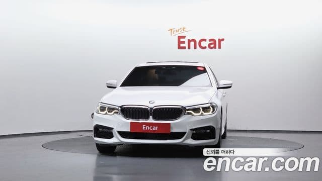 BMW 5 Series (G30) 2