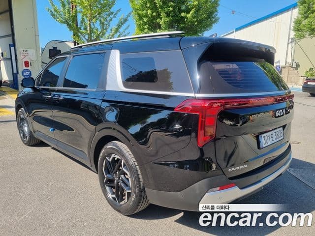 Kia The New Carnival 4th Gen 4