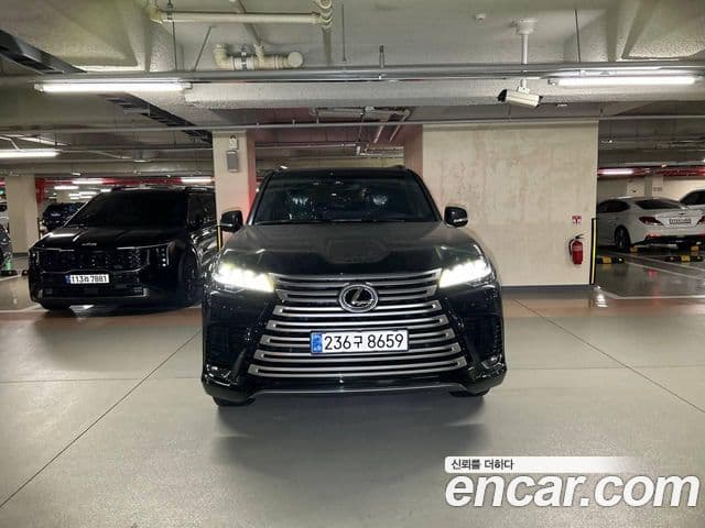 Lexus LX 4th Gen 1