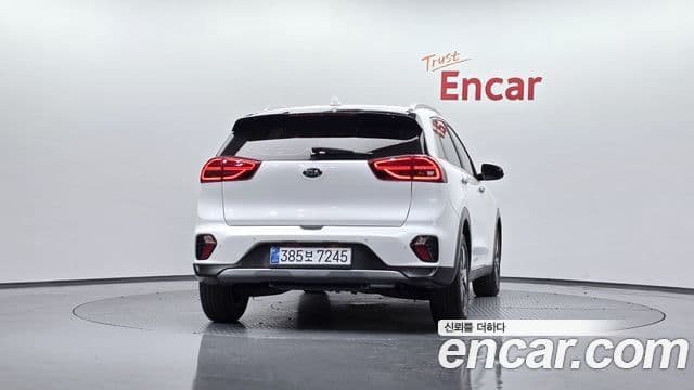 Kia The New Niro 3