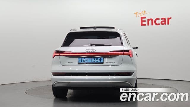 Audi e-tron 4