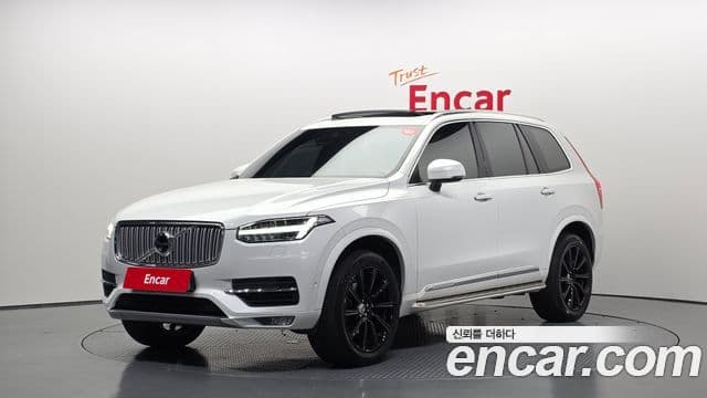 Volvo XC90 2nd Gen 1