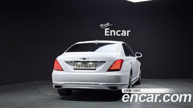 Genesis EQ900 3