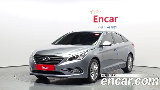 Hyundai LF Sonata 1