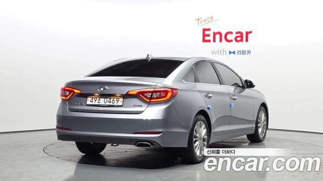 Hyundai LF Sonata 2