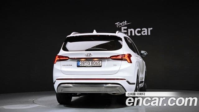 Hyundai The New Santa Fe 3