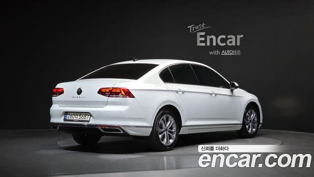 Volkswagen Passat GT (B8) 2