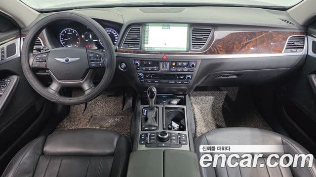 Hyundai Genesis DH 4