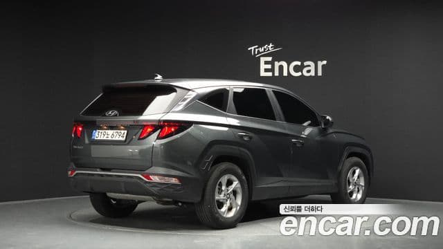 Hyundai Tucson (NX4) 2