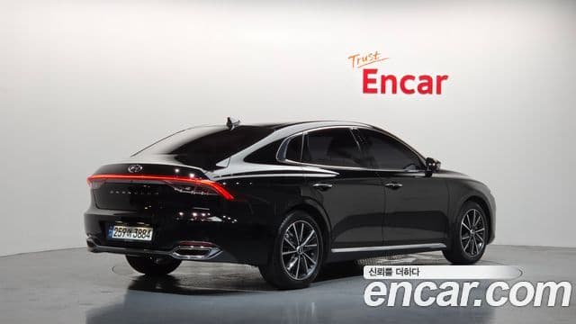 Hyundai The New Grandeur IG 2