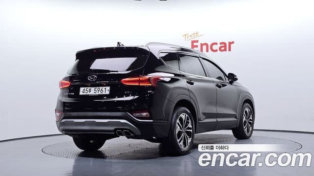 Hyundai Santa Fe TM 2