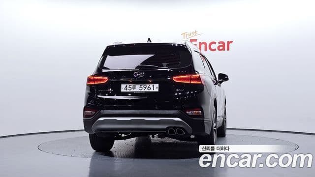 Hyundai Santa Fe TM 4
