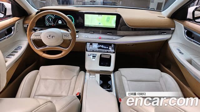 Hyundai The New Grandeur IG Hybrid 4