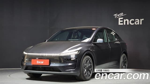 Tesla Model Y — 1