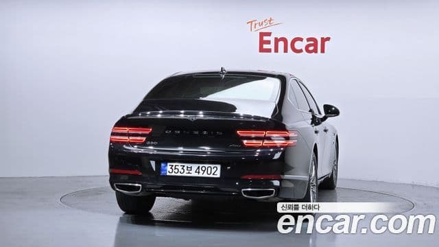 Genesis G80 (RG3) 3