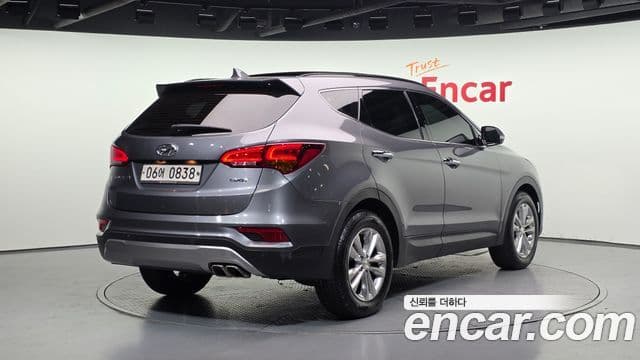 Hyundai Santa Fe The Prime 2