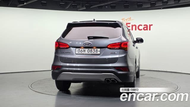 Hyundai Santa Fe The Prime 4
