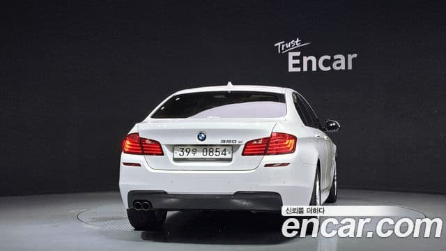 BMW 5 Series (F10) 3