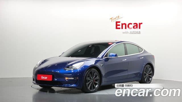 Tesla Model 3 1