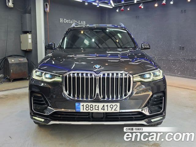 BMW X7 (G07) — 1