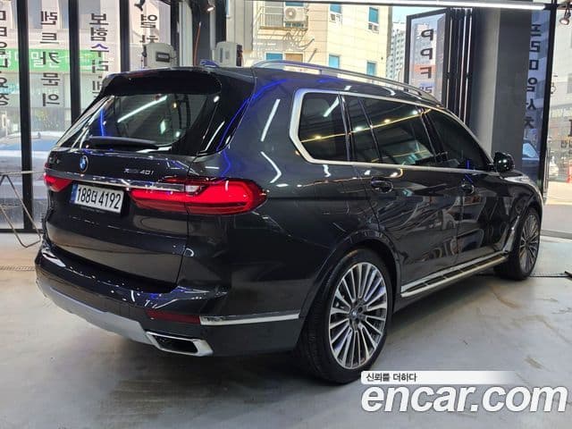 BMW X7 (G07) 3