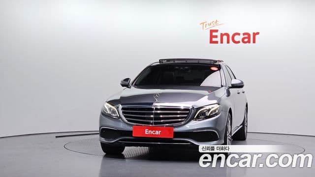 Mercedes-Benz E-Class W213 2