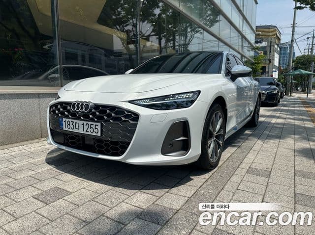 Audi A6 (C9)