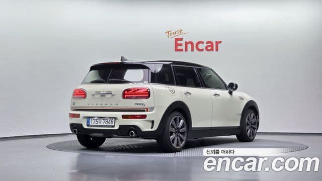 MINI Cooper S Clubman 2