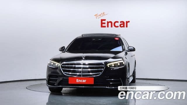 Mercedes-Benz S-Class W223 3